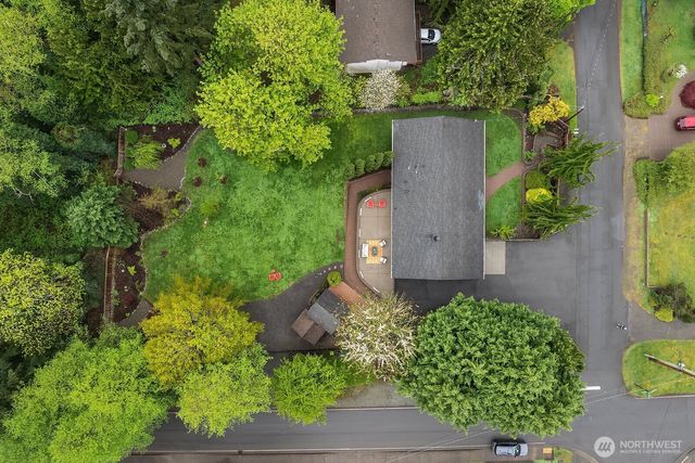 7547 NE 200th Street, Kenmore, WA 98028