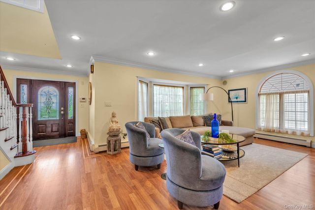 2635 Merrick Avenue, Merrick, NY 11566