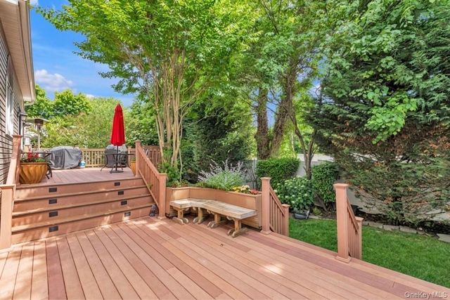 2635 Merrick Avenue, Merrick, NY 11566