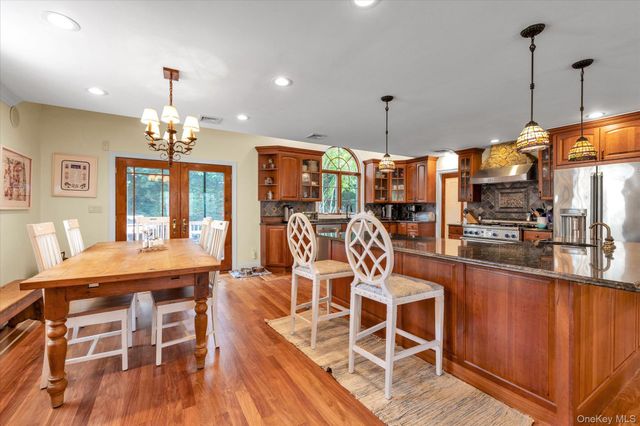 2635 Merrick Avenue, Merrick, NY 11566