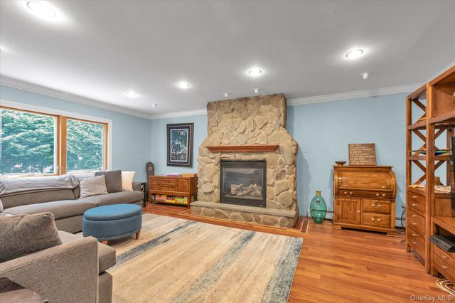 2635 Merrick Avenue, Merrick, NY 11566
