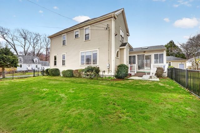 75 Bonney Street, Westwood, MA 02090