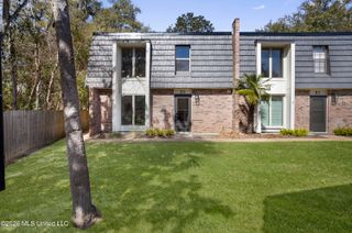 527 Front Beach Drive, 20, Ocean Springs, MS 39564