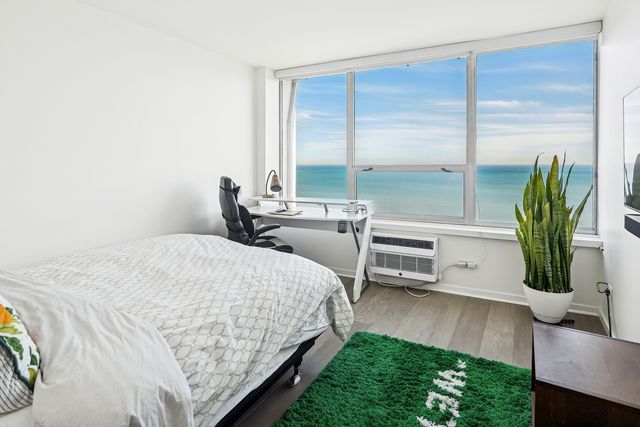 940 W Glenlake Avenue 42B, Chicago, IL 60660