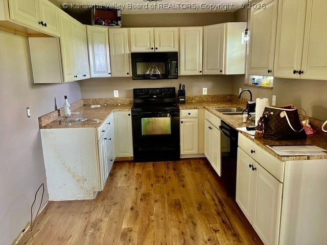 131 Wildwood Drive, Elkview, WV 25071