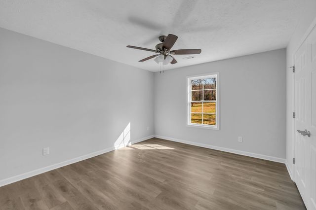 883 Old Bushy Branch, Manchester, TN 37355