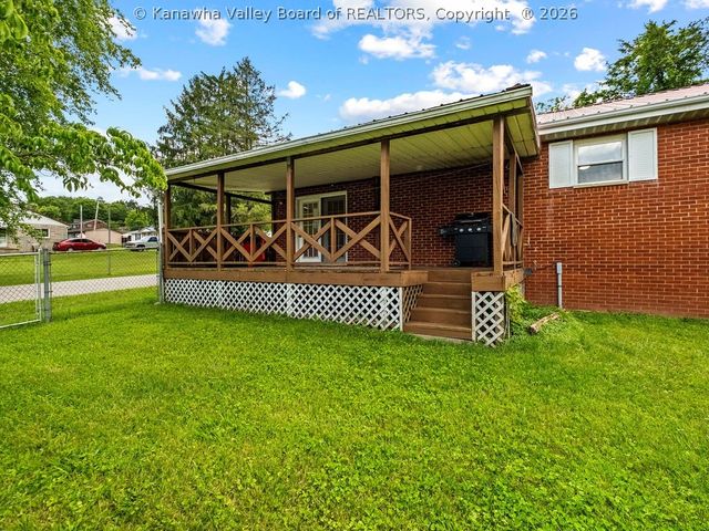 5321 Alpine Drive, Cross Lanes, WV 25313