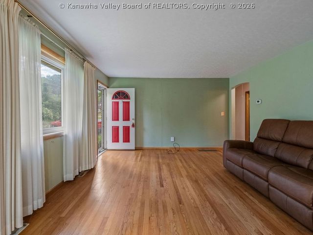 5321 Alpine Drive, Cross Lanes, WV 25313