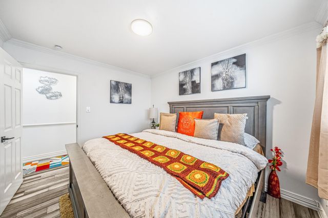 9022 Quebec Dr, Houston, TX 77096