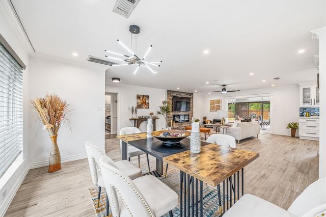 9022 Quebec Dr, Houston, TX 77096