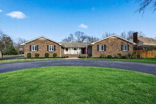 1454 Indian Pl, Murfreesboro, TN 37129