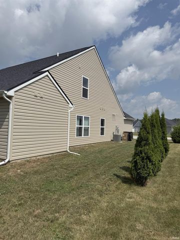 317 Conductor Cove, Garrett, IN 46738