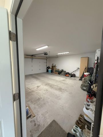 317 Conductor Cove, Garrett, IN 46738