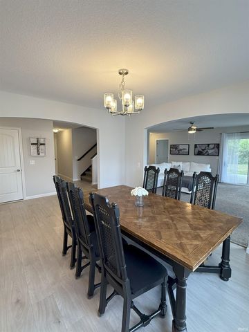 317 Conductor Cove, Garrett, IN 46738