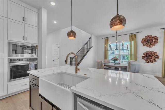 2703 20th Place, Rogers, AR 72758