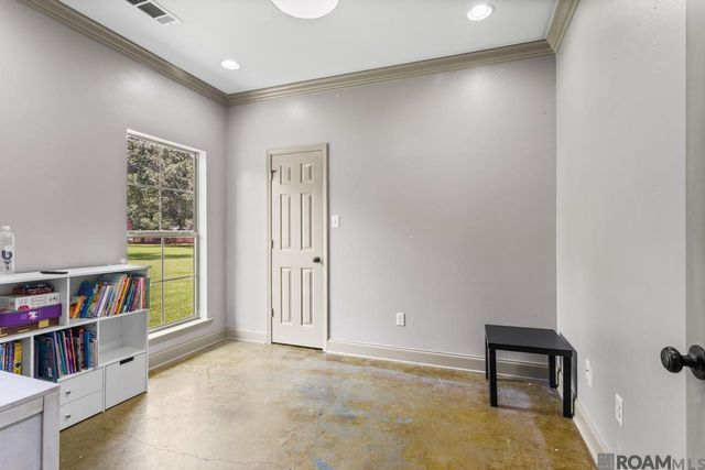 12462 Katie Dr, Gonzales, LA 70737