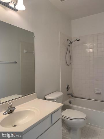 9793 CORBETT PL, Manassas Park, VA 20111