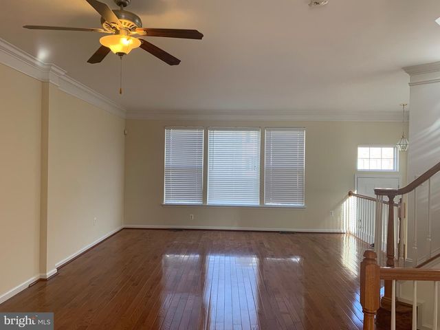 9793 CORBETT PL, Manassas Park, VA 20111