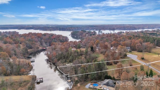 114 Franklin Lane 11, Taylorsville, NC 28681