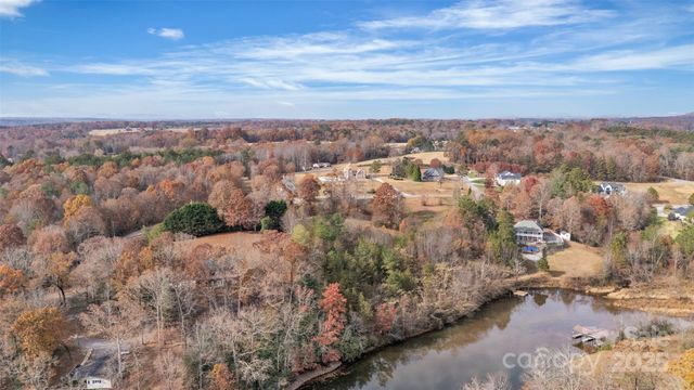 114 Franklin Lane 11, Taylorsville, NC 28681