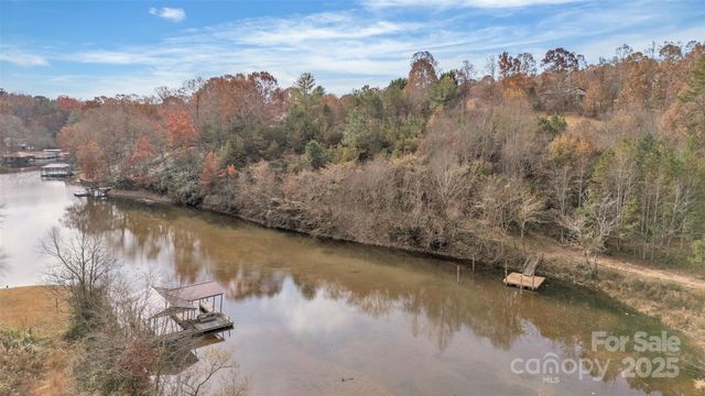 114 Franklin Lane 11, Taylorsville, NC 28681