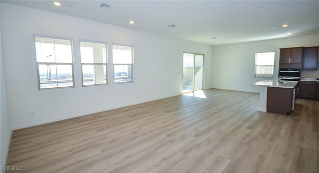 552 Parkwind Lane, Las Vegas, NV 89138