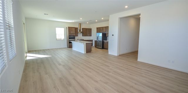 552 Parkwind Lane, Las Vegas, NV 89138