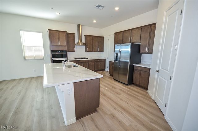 552 Parkwind Lane, Las Vegas, NV 89138