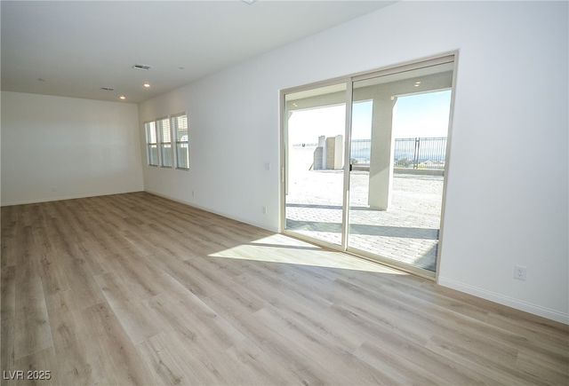 552 Parkwind Lane, Las Vegas, NV 89138