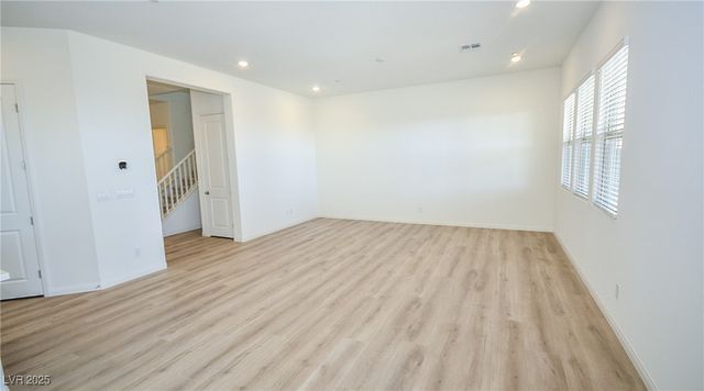 552 Parkwind Lane, Las Vegas, NV 89138