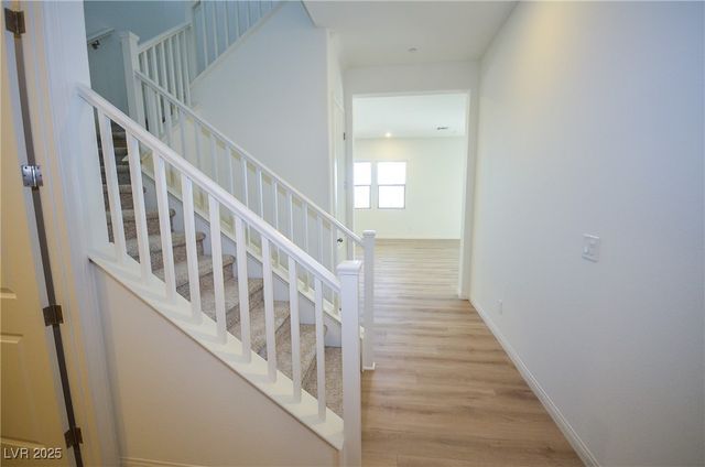 552 Parkwind Lane, Las Vegas, NV 89138