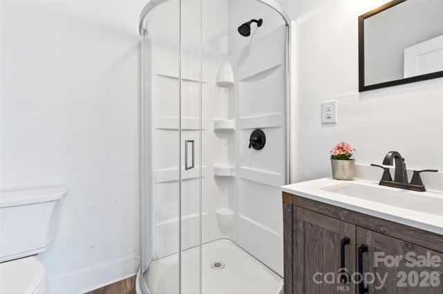 8026 Buck Creek Road, Marion, NC 28752