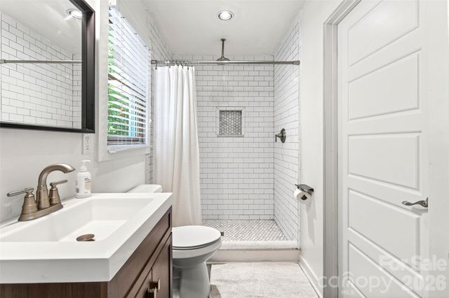 8026 Buck Creek Road, Marion, NC 28752