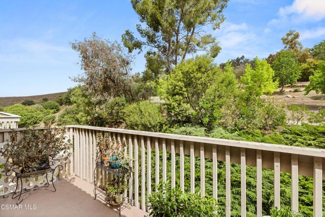 286 Oakleaf Drive 32, Thousand Oaks, CA 91360