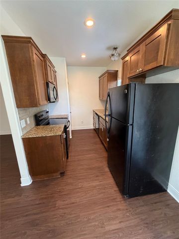 146 Mauna Kea LN B, Bastrop, TX 78602