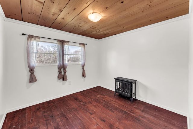 369 Mountain Dale Road, Seymour, MO 65746