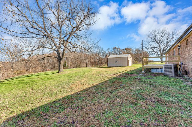 369 Mountain Dale Road, Seymour, MO 65746
