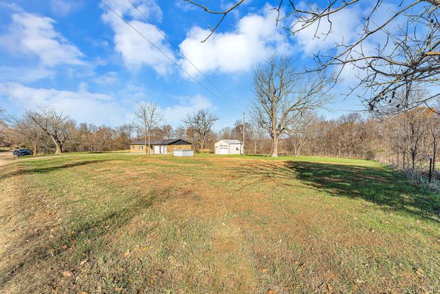 369 Mountain Dale Road, Seymour, MO 65746