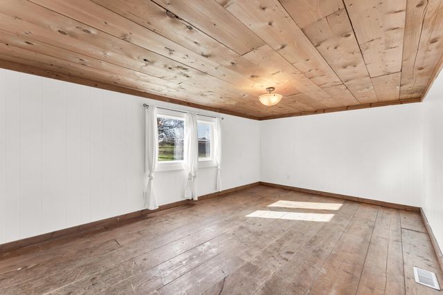 369 Mountain Dale Road, Seymour, MO 65746