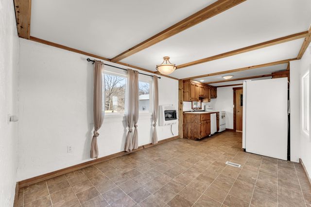 369 Mountain Dale Road, Seymour, MO 65746