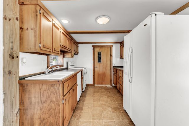 369 Mountain Dale Road, Seymour, MO 65746