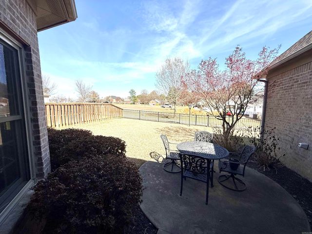 922 Sinclair Court, Searcy, AR 72143