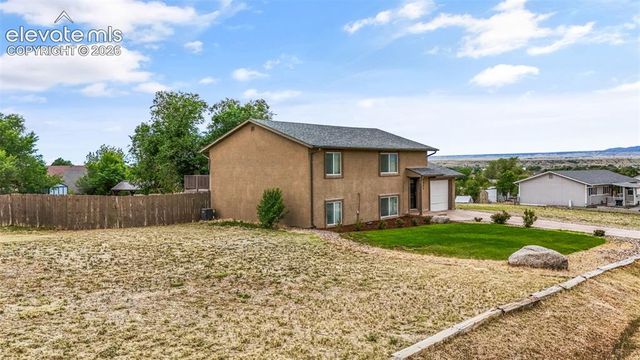 125 E Diamond Road, Fountain, CO 80817