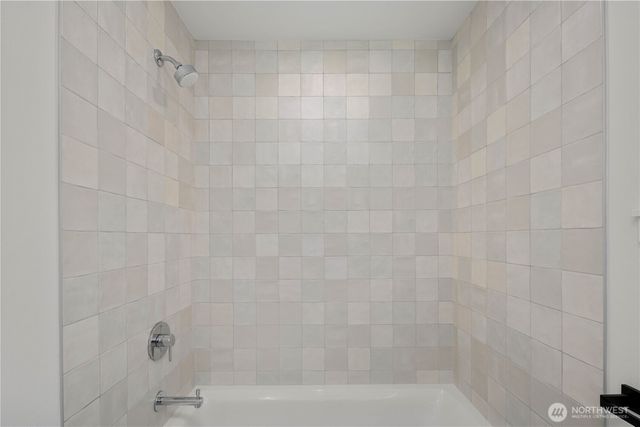 512 N 92nd Street, Seattle, WA 98103