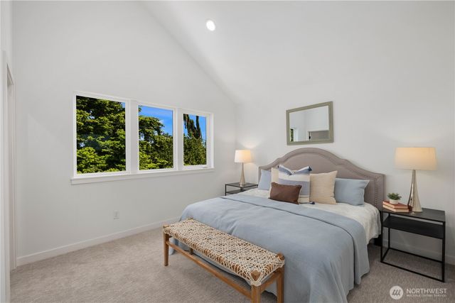 512 N 92nd Street, Seattle, WA 98103