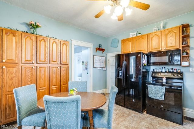 1216 W Market Street, Orrville, OH 44667