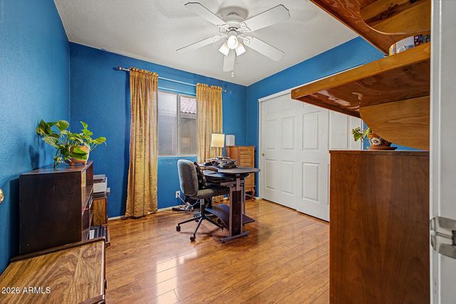 6114 E ROLAND Street, Mesa, AZ 85215