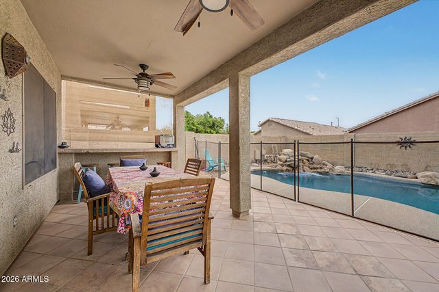 6114 E ROLAND Street, Mesa, AZ 85215