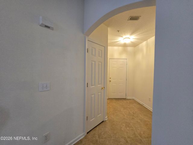 785 OAKLEAF PLANTATION Parkway 1824, Orange Park, FL 32065