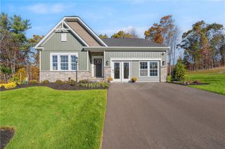 229 Lola Court, Robinson Twp, PA 15136